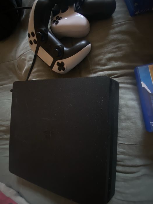 Play Station 4 slim с волан и педали