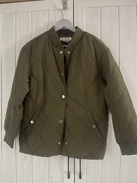 Дамски зимни якета