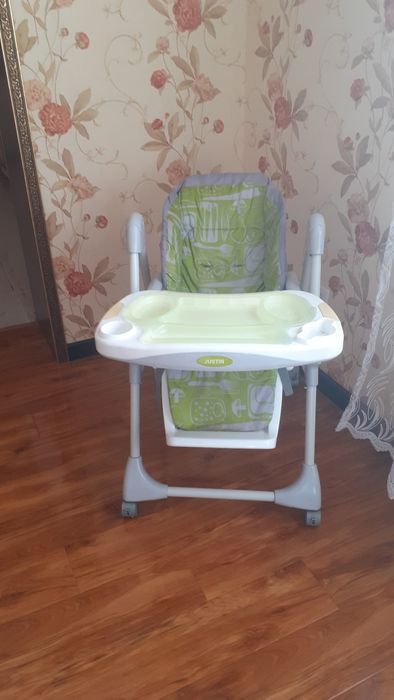 Продам стульчик для кормления