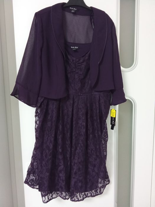 Платья новые и б/у 46-48 размер