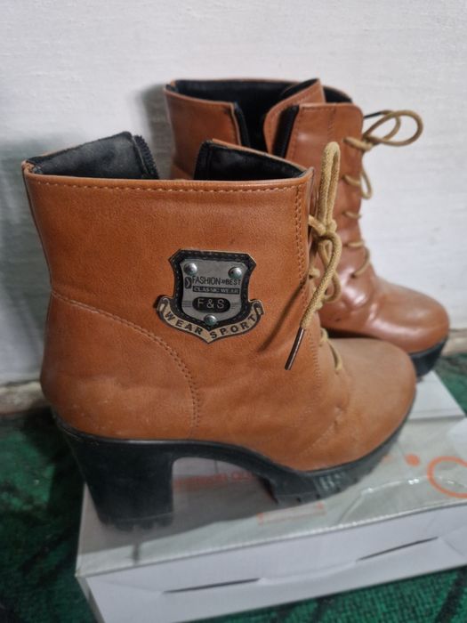 Modaning yaxshi koʻradigan qizla uchun