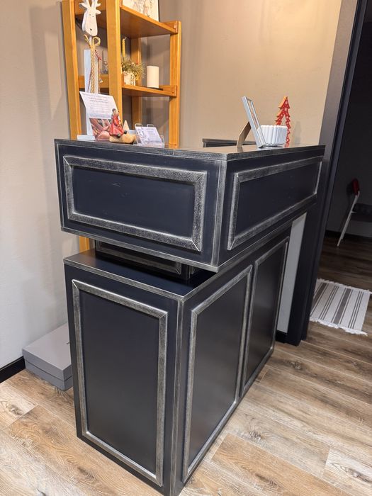 Продам ресепшн в стиле ЛОФТ