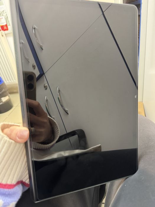 Vand Tableta LENOVO Yoga Smart Tab, 10.1", 64GB, 4GB RAM, WiFi, Black