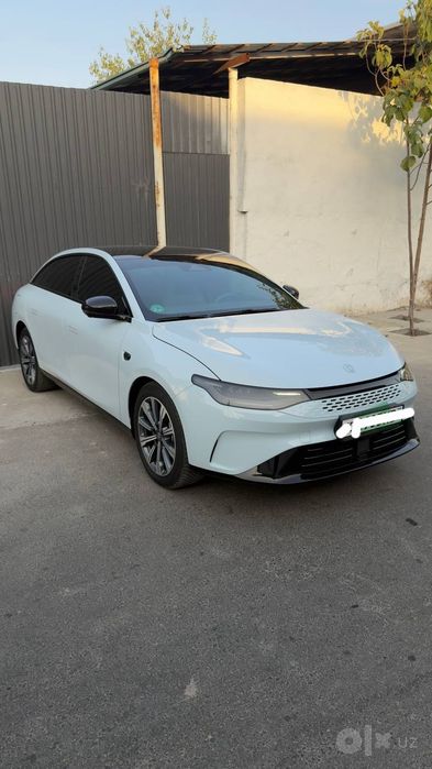 Lepmotos C01 kuzov holati zur