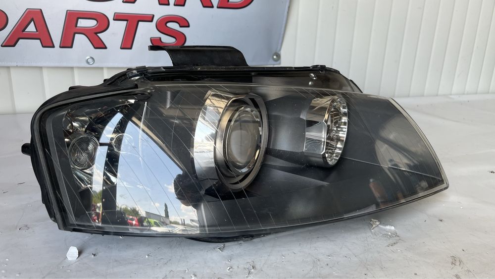 Ляв и десен фар Audi A3 8P (2003-2013)