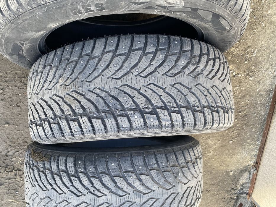 Зимняя резина 265/55/19