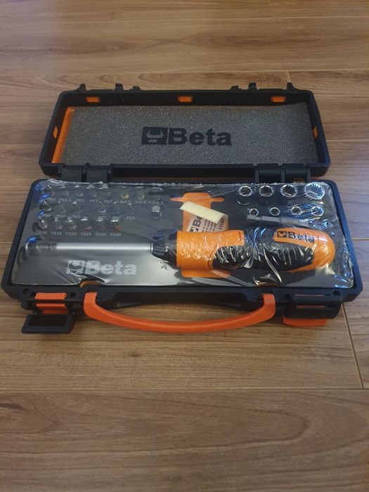 Set de biți și chei tubulare cu clichet reversibil BETA Tools 860/C38P