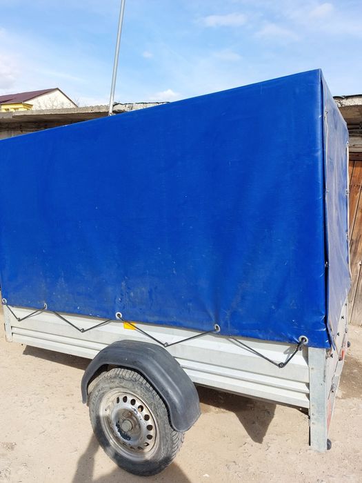 Inchiriez / chirie remorca / remorcuta 750 kg