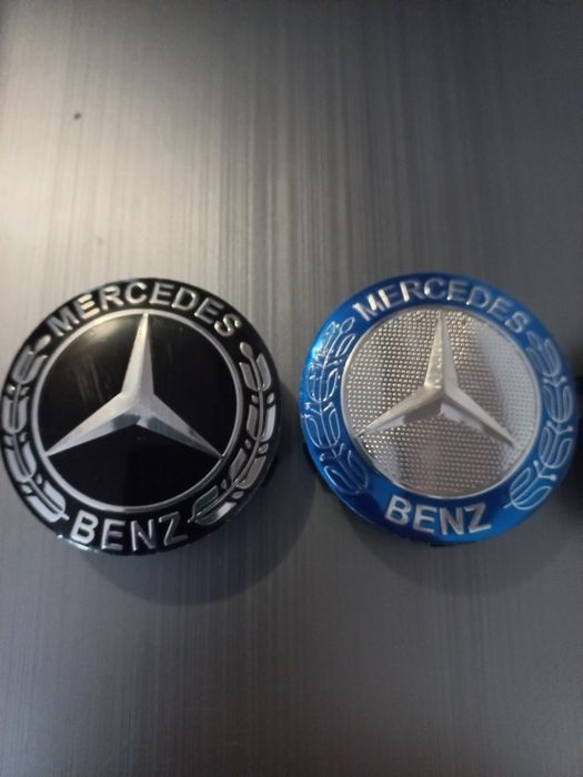 Mercedes- set 4 capace pentru jante aliaj