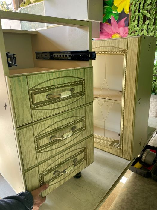 Продам кухонный гарнитур