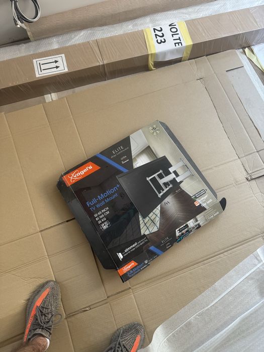 Стойка за телевизор Vogel Elite 5445 до 35кг