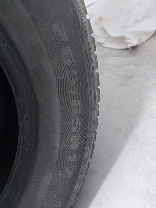 Шины зима шипованные.