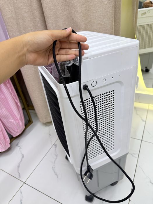 Продам кондиционер (на воде) есть дополнительный icebox