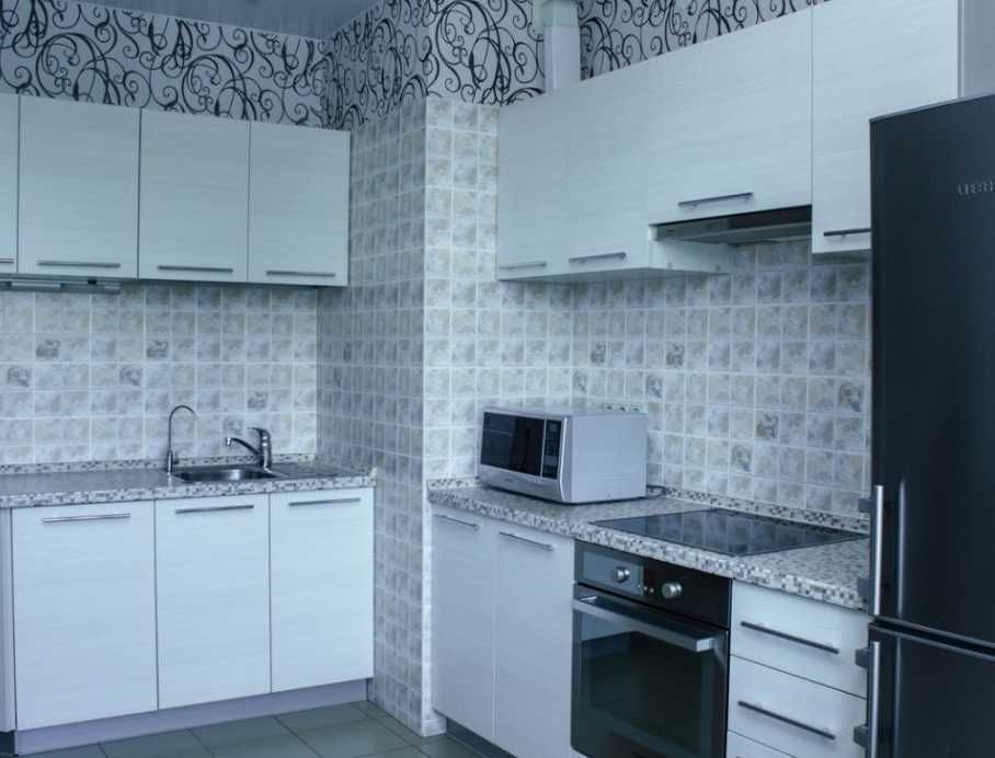 Дава се под наем Двустаен апартамент в Пловдив, Каменица 2 - 65 кв.м за 214.2 € - Снимка #2