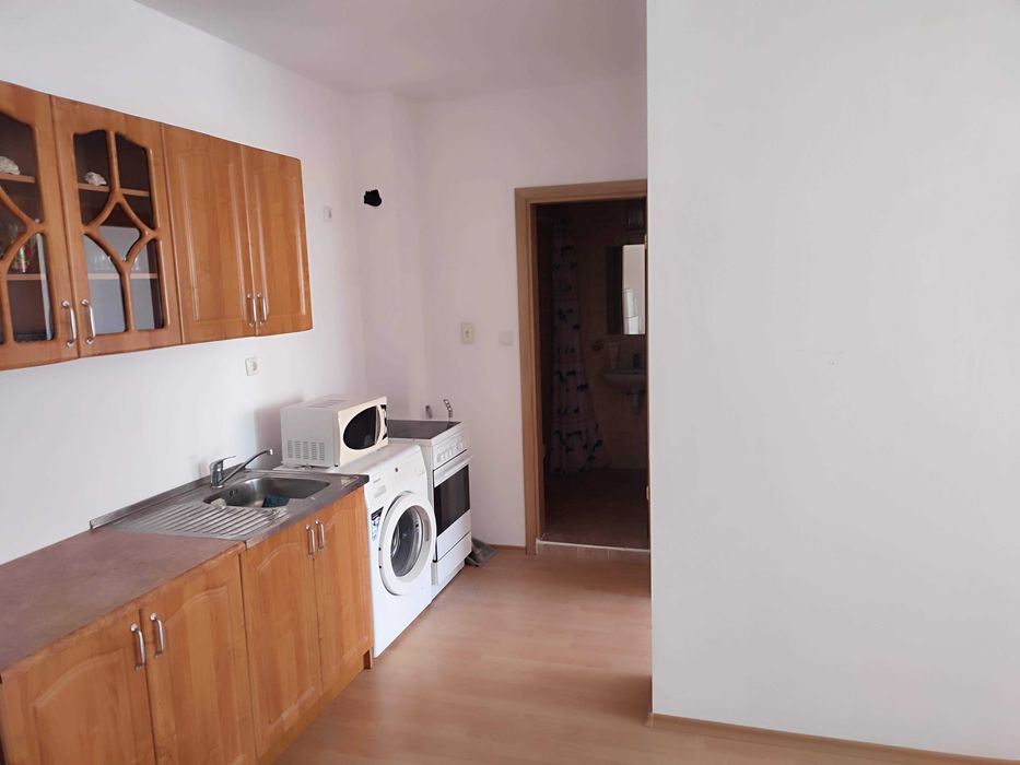 Продава се Двустаен апартамент в с. Тънково, Област Бургас - 63 кв.м за 715 €/кв.м - Снимка #2