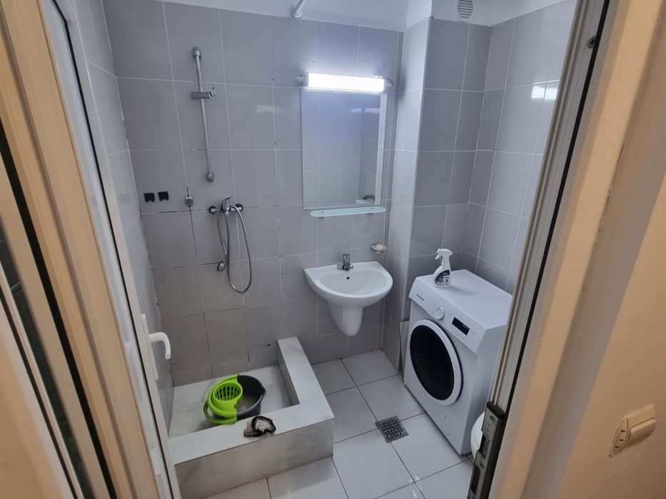 Proprietar închiriez ap 1 cam. Lipovei