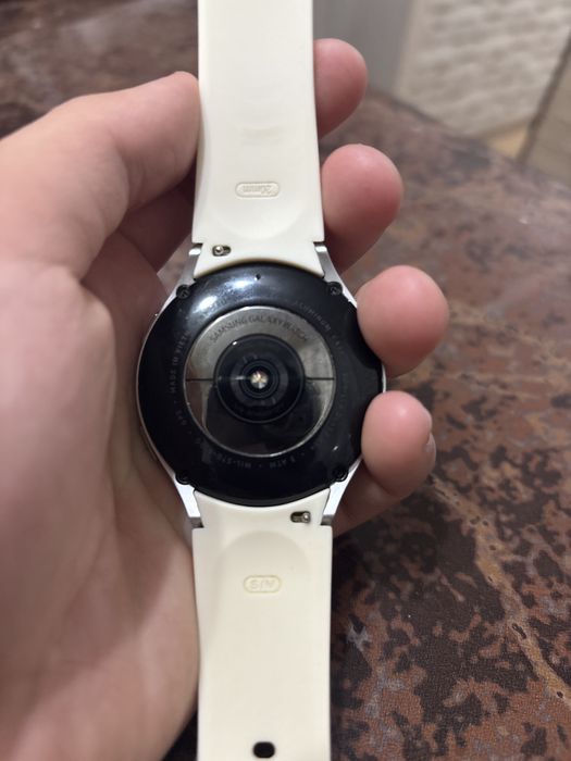 Sumsung galaxy watch 4