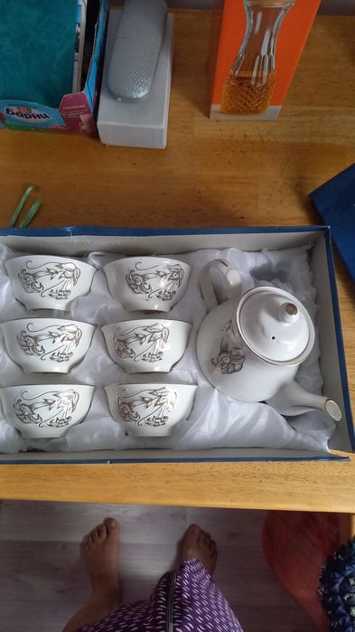 Продам  чайный набор