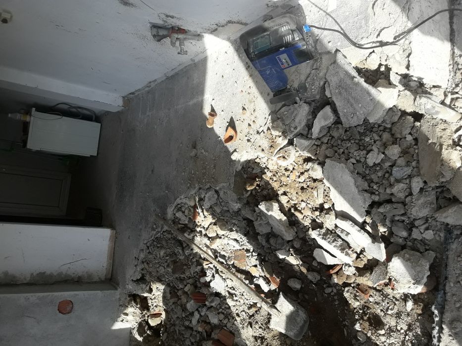 Кърти чисти и извозва