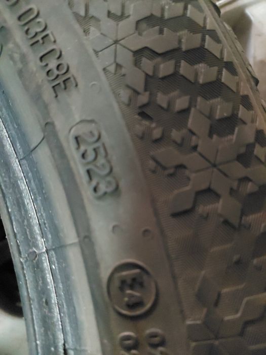 225/50/18" Continental 2бр.гуми дот2023