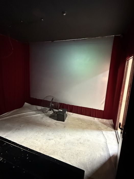 Attraksion 5D cinema sotiladi