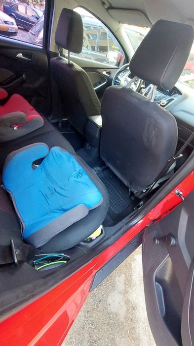 Vând Ford focus 1.0 ecoboost