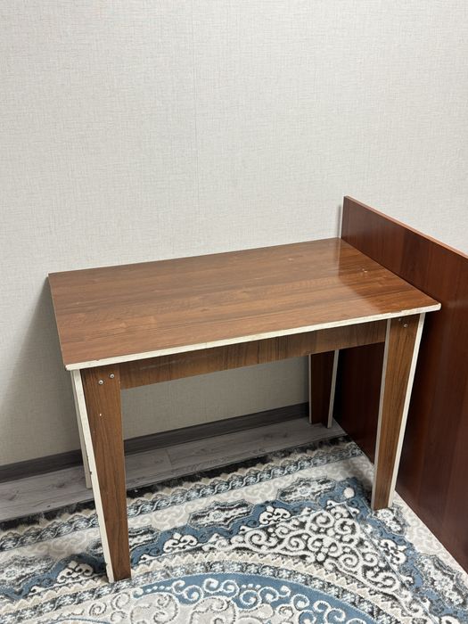 Письменный стол 100х60х75