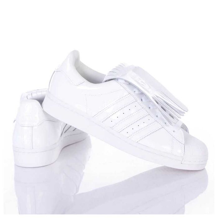 Оригинални Дамски обувки  ADIDAS SUPERSTAR размер EU38