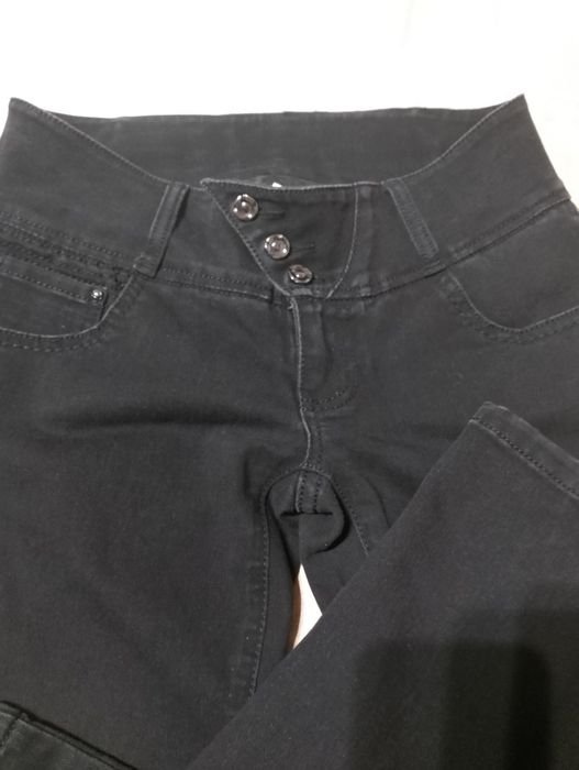 Blugi de dama stare bună