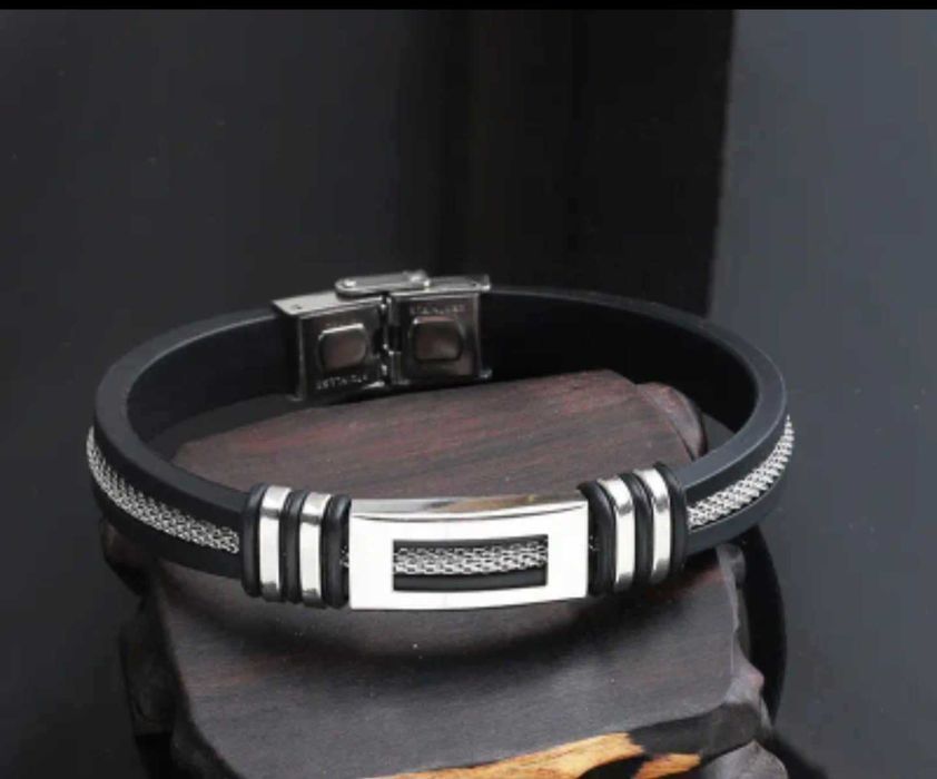 Стилни и елегантни мъжки гривни, различни видове