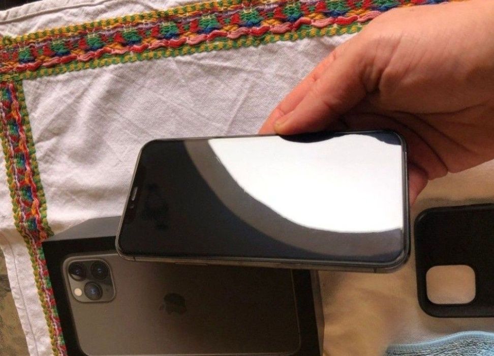 11 pro, primul proprietar, stare 10/10