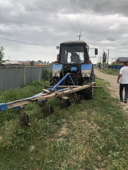 Трактор МТЗ-1221 в отличном состоянии