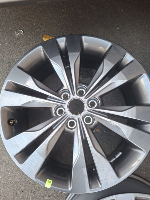 18" Mercedes X class w470 / Nissan Navara 2017+