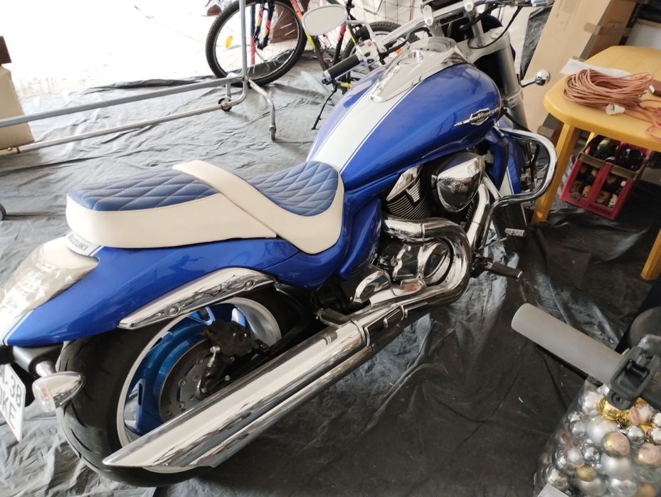 Vând motocicleta Suzuki Bulevard VZR 1800 Z