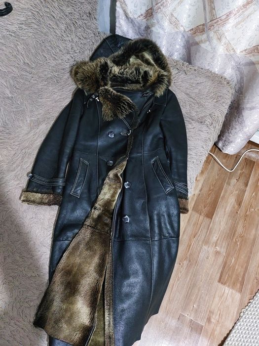 Продам дублёнку.