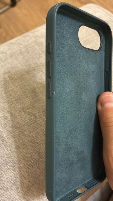 Vand husa Iphone 16E, second hand