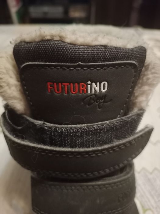 Продам сапожки на мальчика