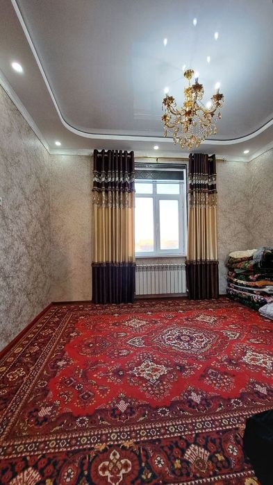 Universitet  Jaqta 3 xanali kvartira satiladi