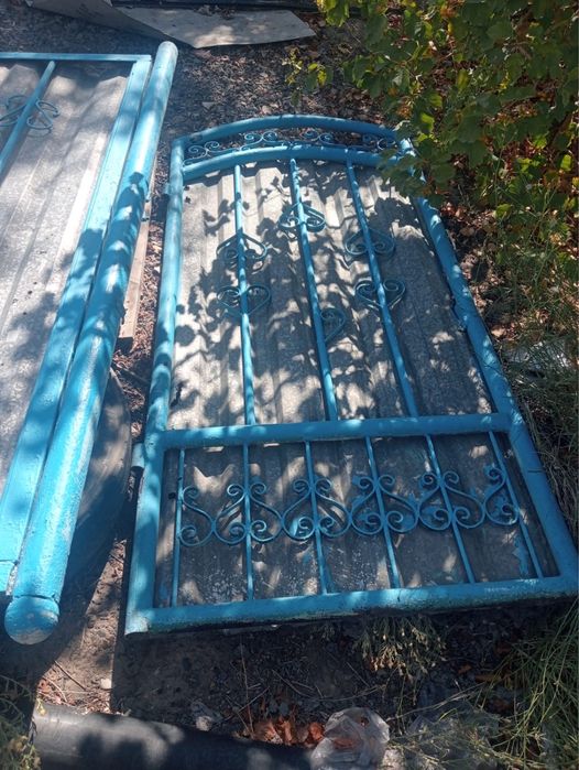 Продам ворота и калитка