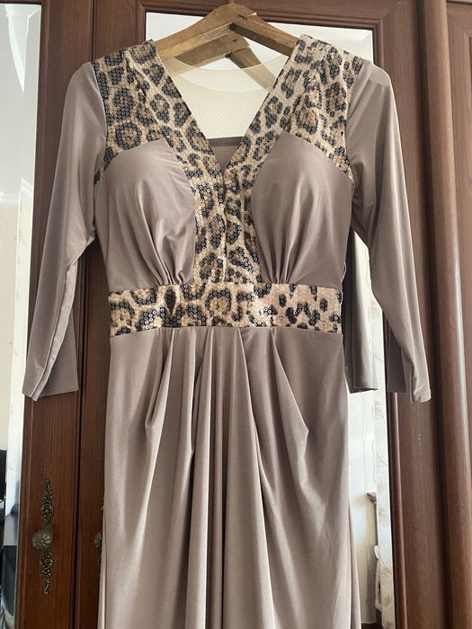 Продам платье