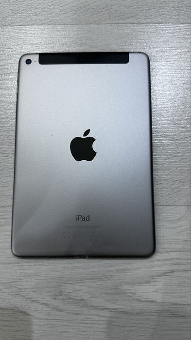 Продам рабочий айпад