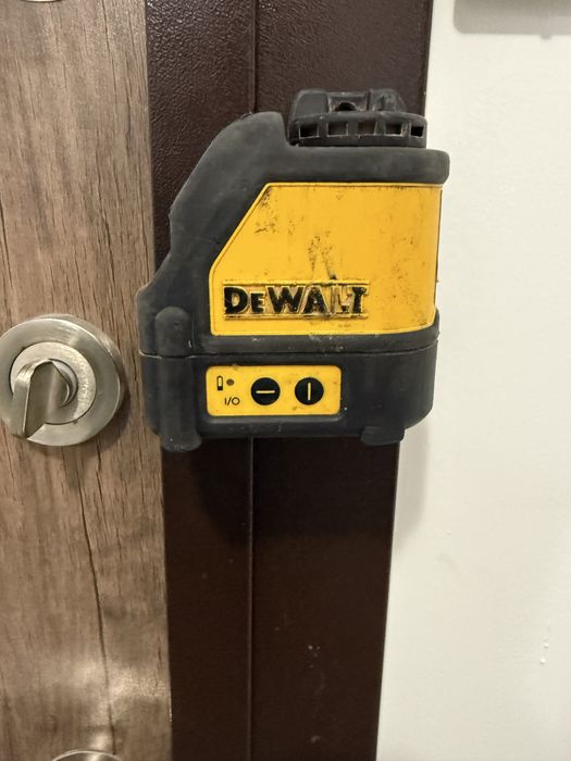 Dewalt DW088 Лазерен Нивелир