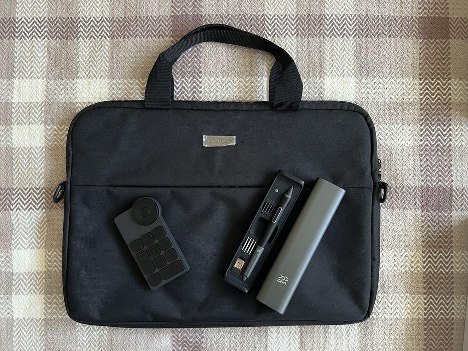 Tabletă grafică Xp-Pen Artist 16 Pro (Gen 2)-ca nouă, accesorii extra