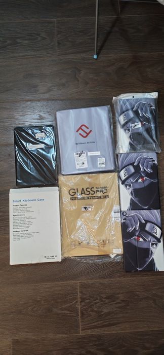 Лот калъфи за телефони и таблети