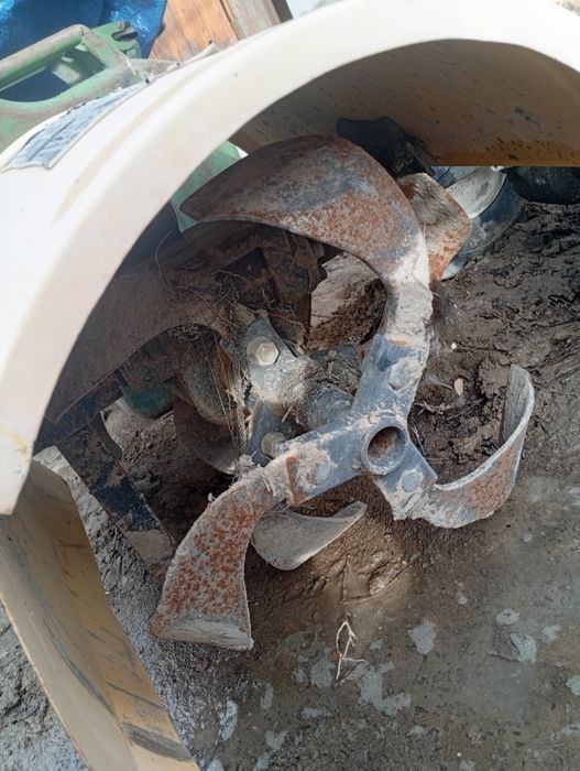 Продам культиватор