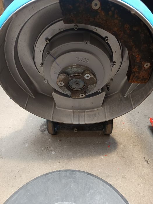 Дискова машина за подове