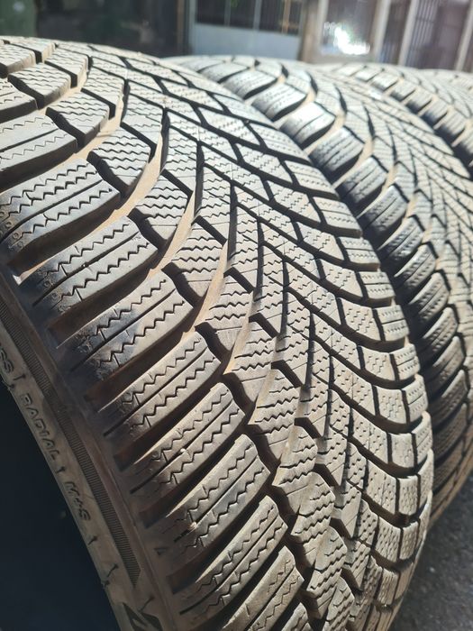 4бр.зимни гуми 235 35 19 Bridgestone DOT22