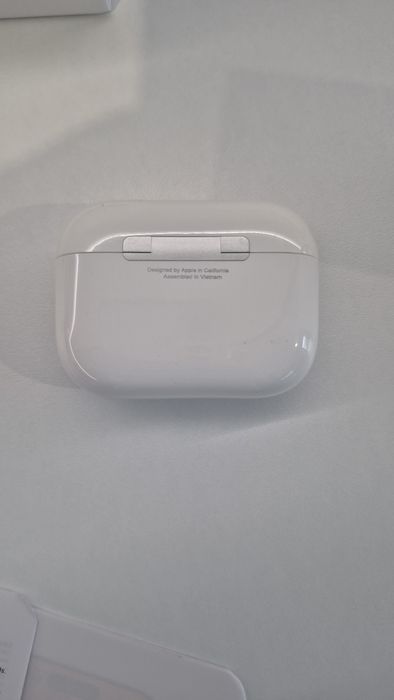 Airpods   Pro  3