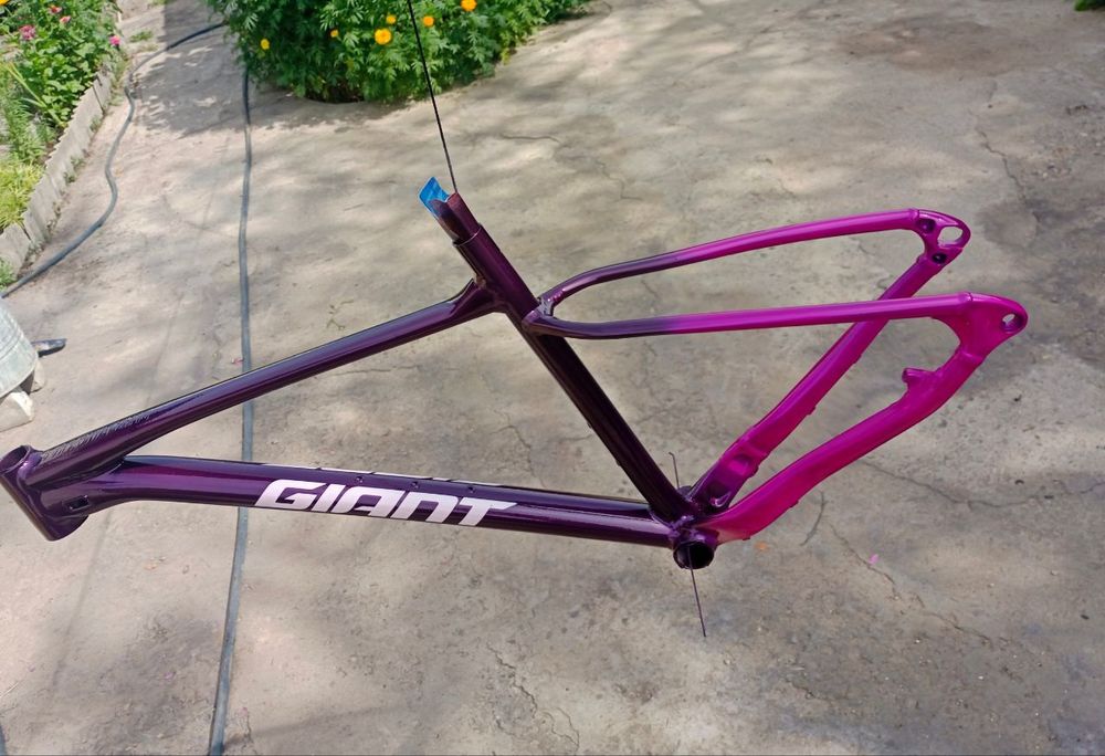 продам Giant Fathom