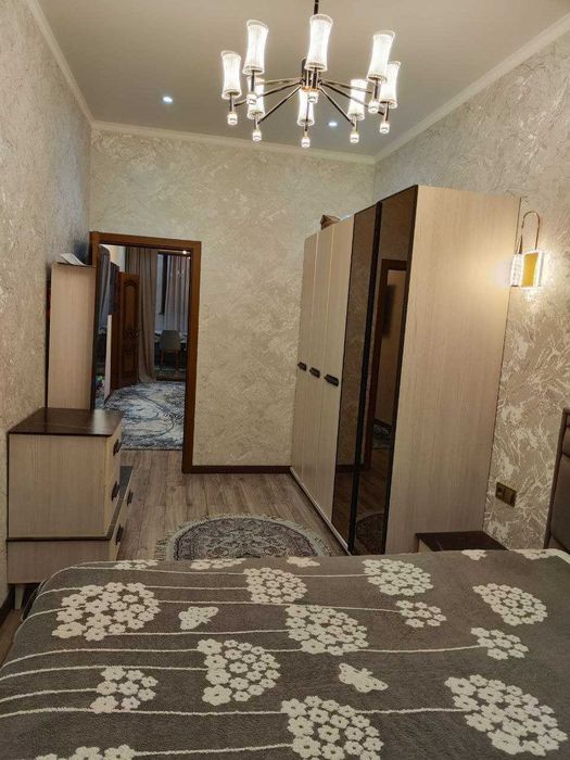 3-х комнатная квартира ул. Новомосковская потолки высокие ID: 4871